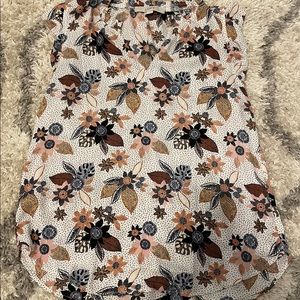 LOFT blouse with colorful print and frill sleeves